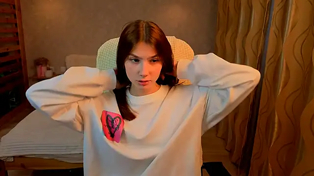 AnaHoney online show from 12/05/25, 06:23