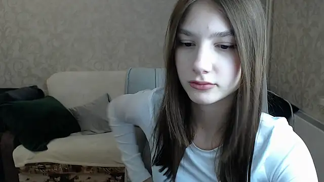 Snapshot of AnaHoney chatting on 03/18/25, 06:28 AnaHoney online show from 03/18/25, 06:28