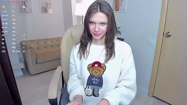 Snapshot of KellyStarlight chatting on 02/27/25, 01:49 KellyStarlight online show from 02/27/25, 01:49