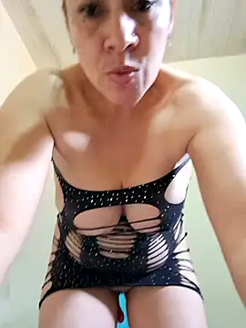 Zaralu  online show from 10/27/25, 07:26