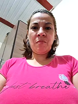 Zaralu  online show from 12/21/25, 03:14