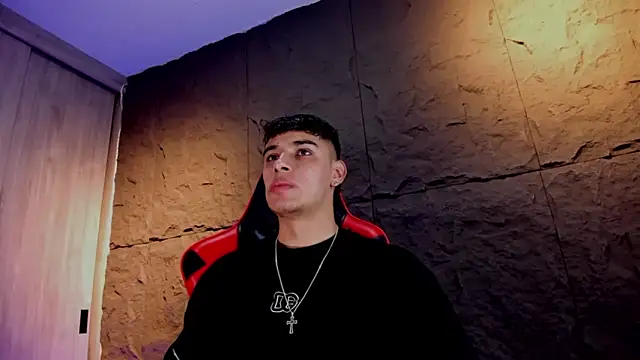 Snapshot of joseph_boy chatting on 09/12/25, 10:59 joseph boy online show from 09/12/25, 10:59