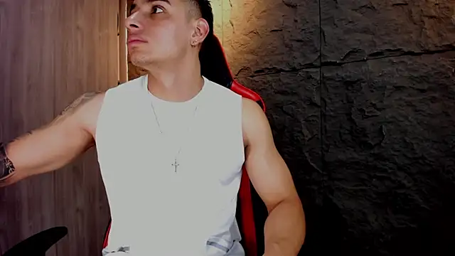 Snapshot of joseph_boy chatting on 10/15/25, 11:18 joseph boy online show from 10/15/25, 11:18