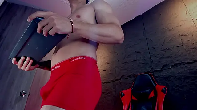 Snapshot of joseph_boy chatting on 11/19/25, 11:10 joseph boy online show from 11/19/25, 11:10