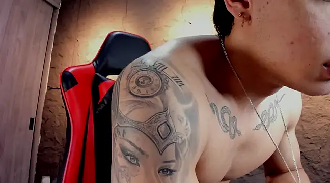 Snapshot of joseph_boy chatting on 03/10/25, 12:49 joseph boy online show from 03/10/25, 12:49