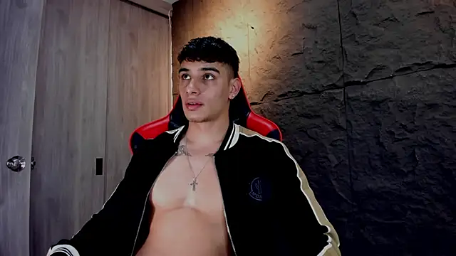 Snapshot of joseph_boy chatting on 10/16/25, 11:40 joseph boy online show from 10/16/25, 11:40