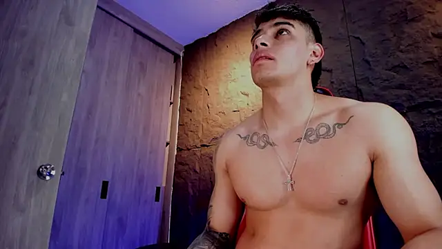 Snapshot of joseph_boy chatting on 10/06/25, 11:22 joseph boy online show from 10/06/25, 11:22