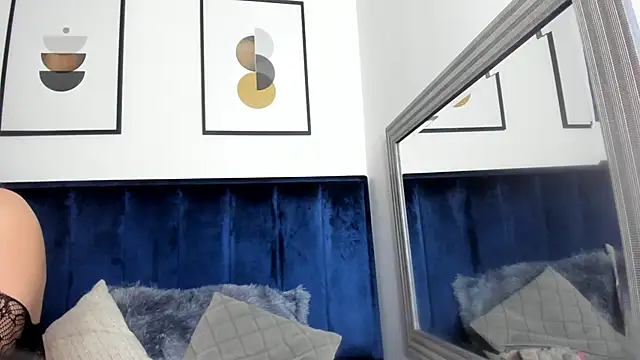 Alaia Cute online show from 02/07/26, 03:36