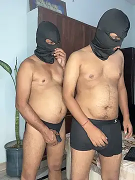 Sexy bitch 23 online show from 04/18/26, 04:09