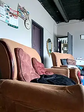 bull Giant online show from 02/06/25, 01:10