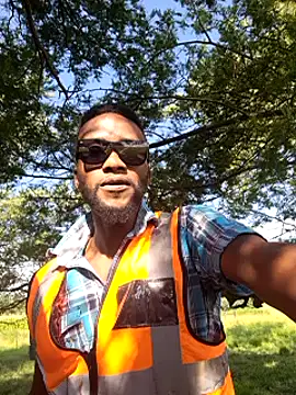 bull Giant online show from 02/05/25, 01:33