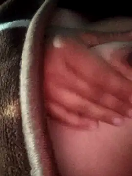 Natasha-In69 online show from 12/17/25, 09:31