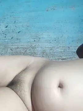 Natasha-In69 online show from 04/18/26, 10:43