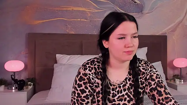 MaryAriel online show from 03/01/25, 03:10