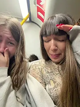 Sophie Avory online show from 02/19/26, 05:43