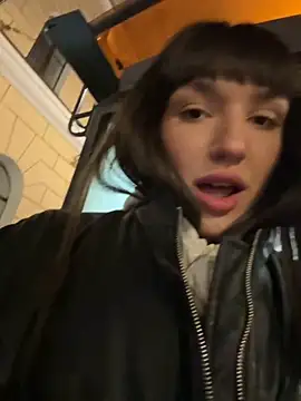 Sophie Avory online show from 10/15/25, 06:16