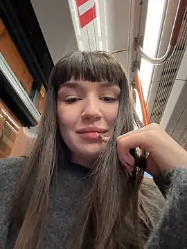 Sophie Avory online show from 02/11/25, 05:29