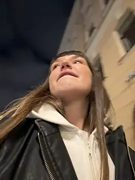 Sophie Avory online show from 11/05/25, 09:07