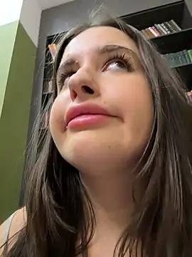 Sophie Avory online show from 02/17/25, 10:27