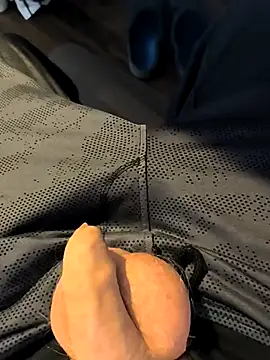 geilehecke1 online show from 11/11/25, 02:45