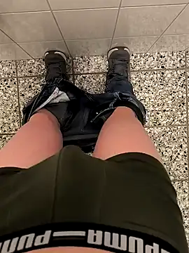 geilehecke1 online show from 02/25/26, 08:58