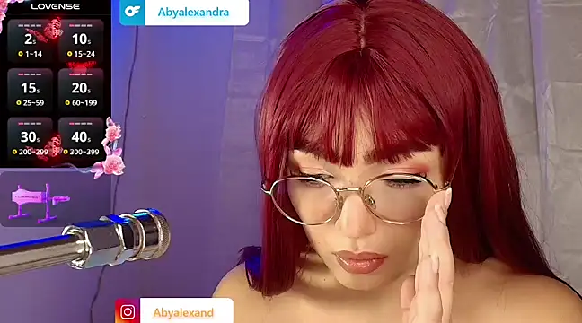 Snapshot of baby_alexx chatting on 02/01/25, 08:39 baby alexx online show from 02/01/25, 08:39