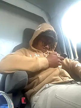 Snapshot of demonpt3 chatting on 11/21/25, 04:50 demonpt3 online show from 11/21/25, 04:50