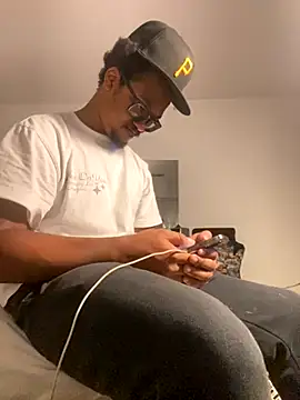 Snapshot of demonpt3 chatting on 10/05/25, 03:52 demonpt3 online show from 10/05/25, 03:52