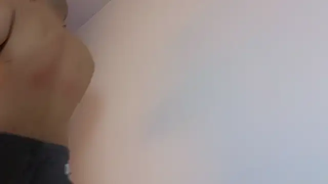 SultryAndrewww online show from 11/18/25, 04:16