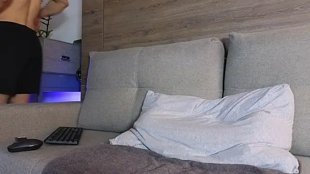 SultryAndrewww online show from 02/13/26, 03:34