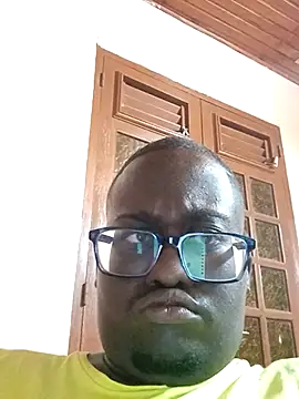 Snapshot of Jeanlaurent972 chatting on 11/15/25, 10:03 Jeanlaurent972 online show from 11/15/25, 10:03