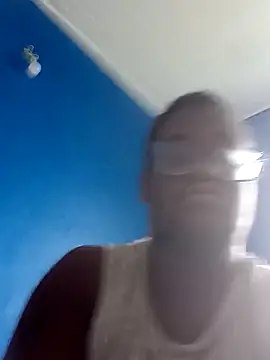 Snapshot of Jeanlaurent972 chatting on 11/08/25, 03:15 Jeanlaurent972 online show from 11/08/25, 03:15