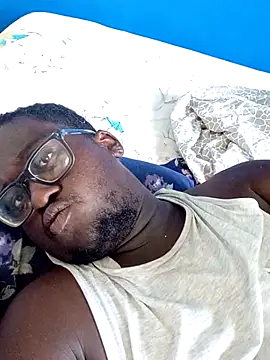 Snapshot of Jeanlaurent972 chatting on 09/27/25, 03:40 Jeanlaurent972 online show from 09/27/25, 03:40