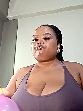 hugemelonsxxx online show from 10/10/25, 09:43