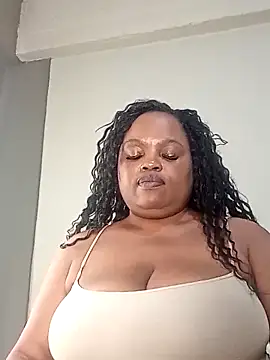 hugemelonsxxx online show from 11/03/25, 10:41