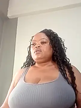 hugemelonsxxx online show from 11/04/25, 09:13