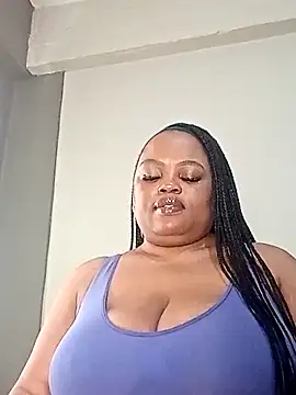 hugemelonsxxx online show from 10/03/25, 10:50