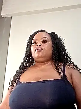 hugemelonsxxx online show from 10/28/25, 10:36