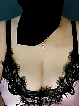 tota  online show from 06/10/26, 10:16