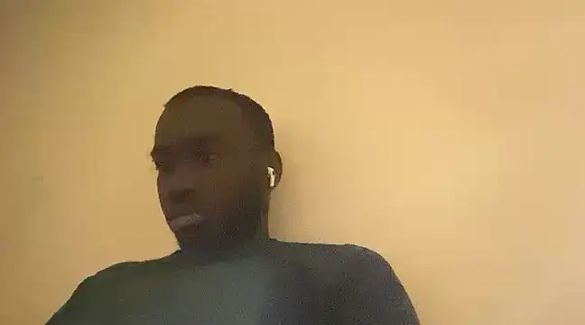 Snapshot of abdoul- chatting on 02/09/25, 06:11 abdoul- online show from 02/09/25, 06:11