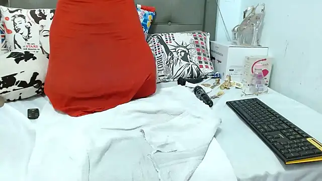 katysquirtdirty online show from 09/15/25, 11:32