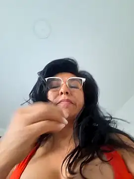 katysquirtdirty online show from 09/09/25, 10:41