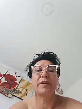 katysquirtdirty online show from 05/18/26, 09:08