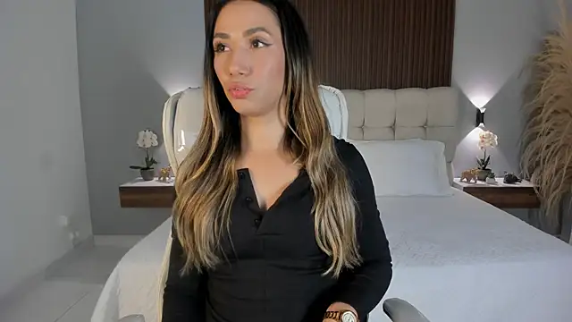 Emma23   online show from 05/23/26, 07:29