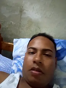 Snapshot of AlkalineCalmness chatting on 12/05/25, 04:38 AlkalineCalmness online show from 12/05/25, 04:38