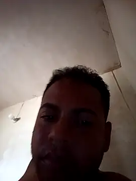 Snapshot of AlkalineCalmness chatting on 12/14/25, 02:22 AlkalineCalmness online show from 12/14/25, 02:22