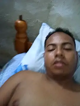 Snapshot of AlkalineCalmness chatting on 12/01/25, 09:04 AlkalineCalmness online show from 12/01/25, 09:04