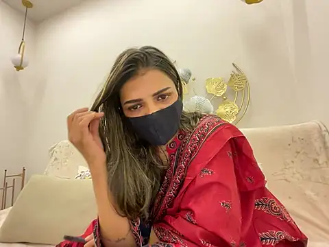 MaYaa  11 online show from 03/03/26, 07:59