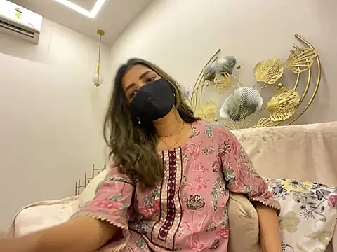 MaYaa  11 online show from 03/13/26, 07:13