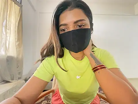 MaYaa  11 online show from 12/31/24, 09:21